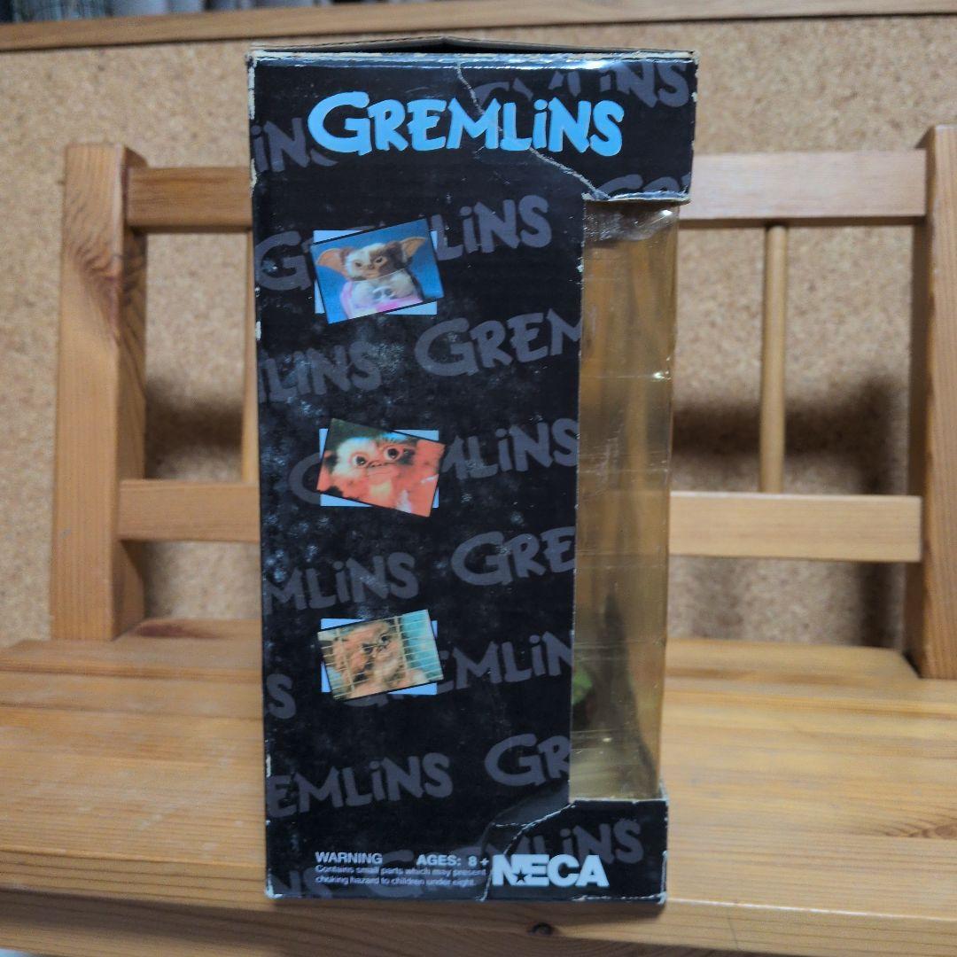 グレムリン　ギズモフィギュア　希少　モホークとジョージフィギュア付き