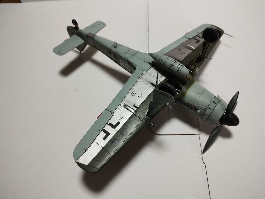 プラモデル完成機　1/48　フォッケウルフ(1)