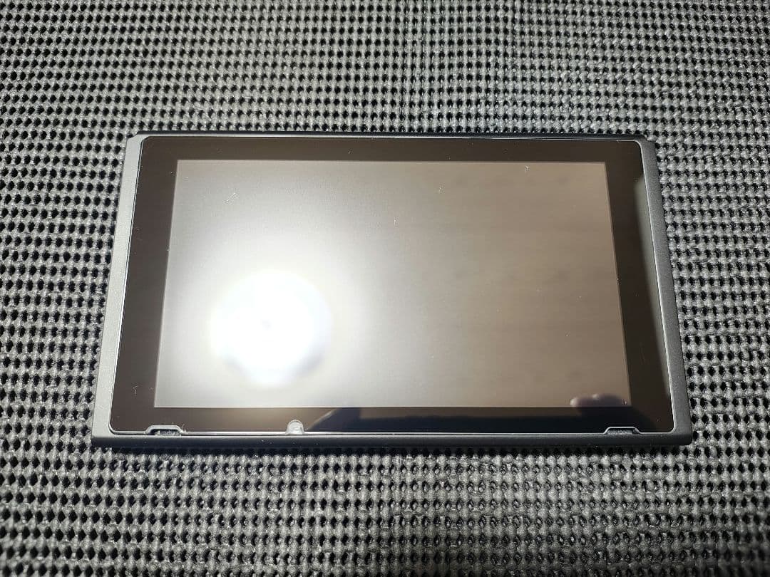 美品　NintendoSwitch　ニンテンドースイッチ　本体　2023年製