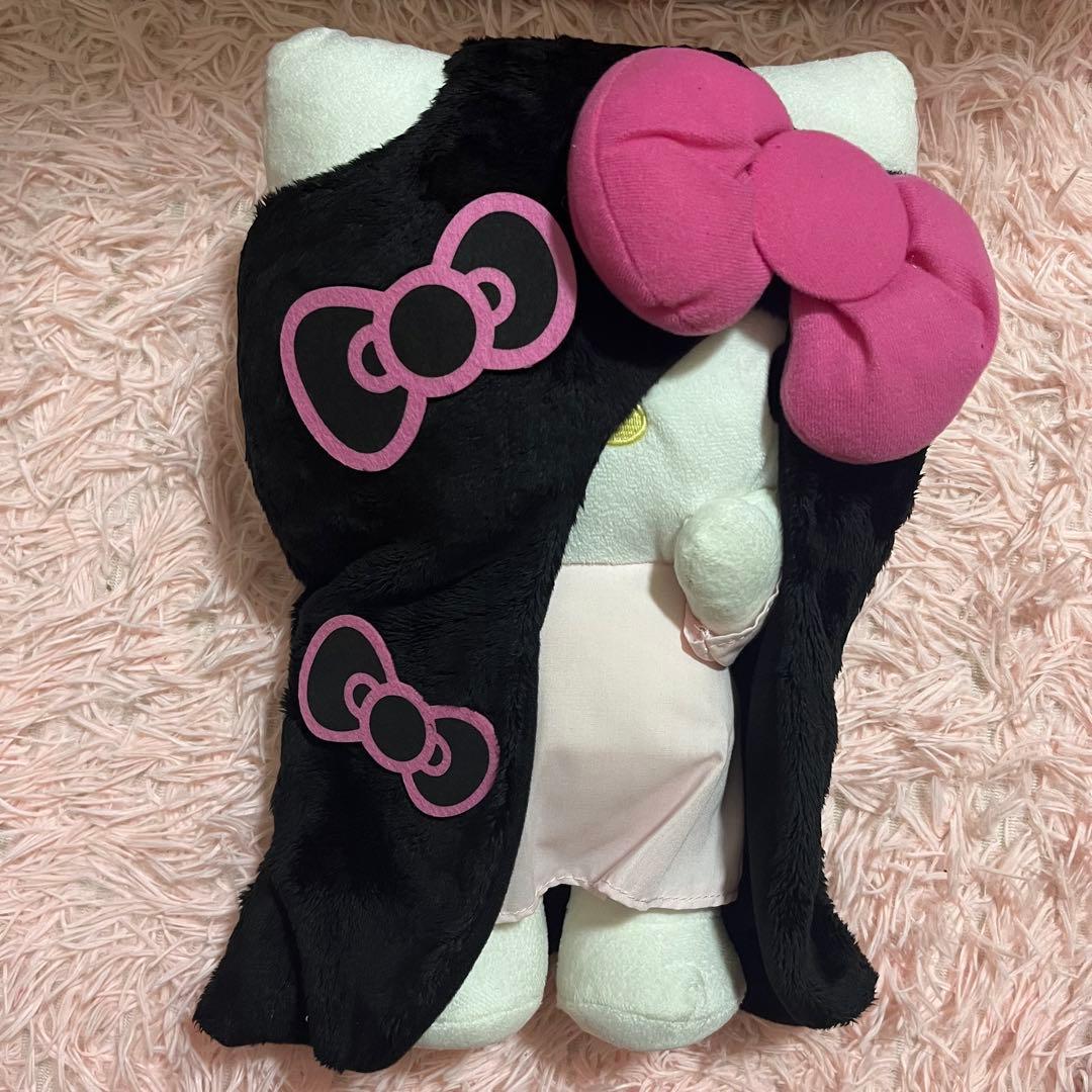 ハローキティ × 貞子 コラボ 3体セット 激レア