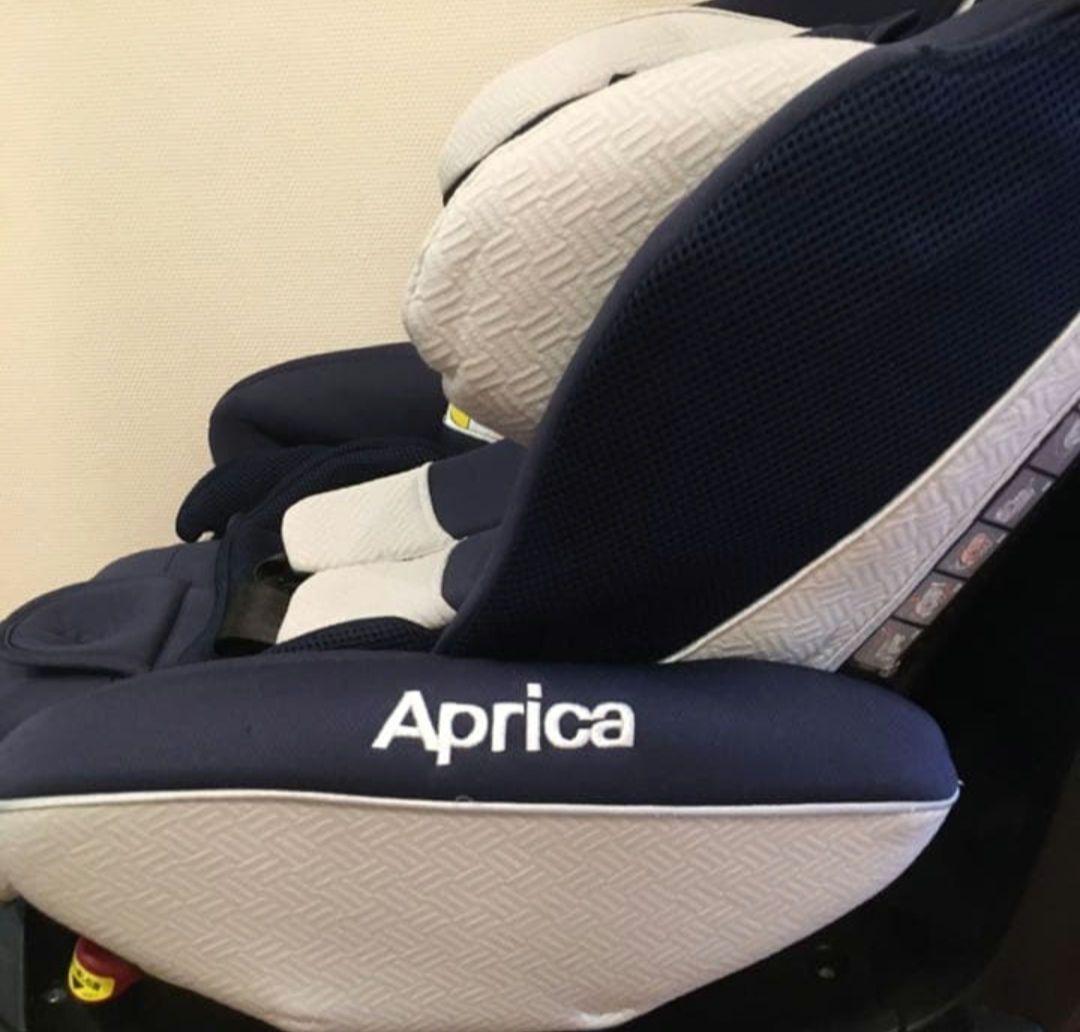 【美品肩ベルト新品付】ApricaフラディアグロウDX ベッド型チャイルドシート