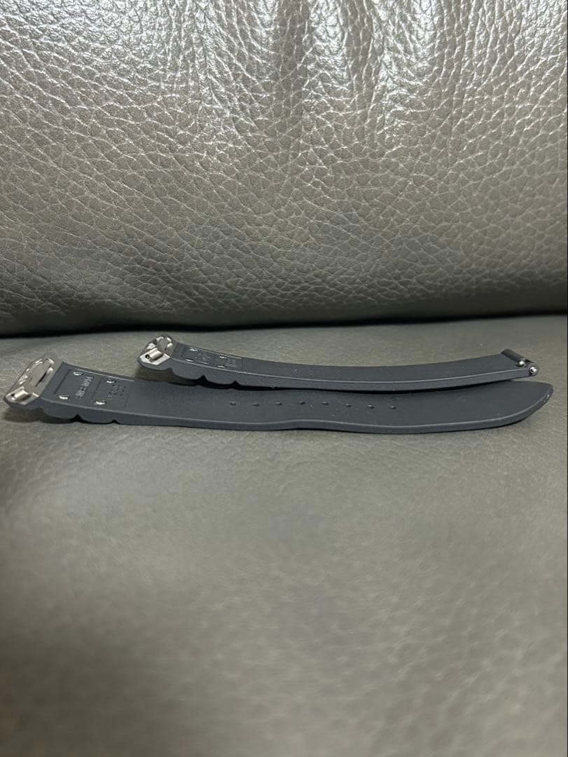 カルティエ Cartier サントスドゥカルティエ LM用　純正ラバーベルト　黒