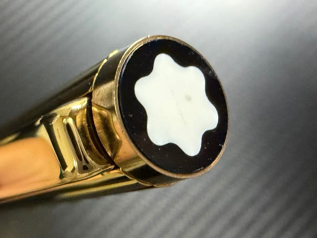 未使用に近い エボナイト芯 モンブラン ノブレス ゴールド EF 極細字