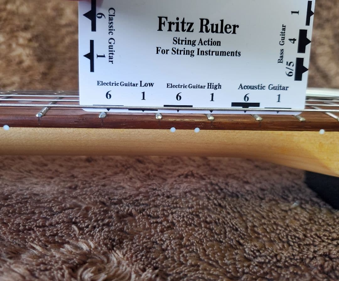 Squier スクワイヤー Affinity Stratocaster ストラト