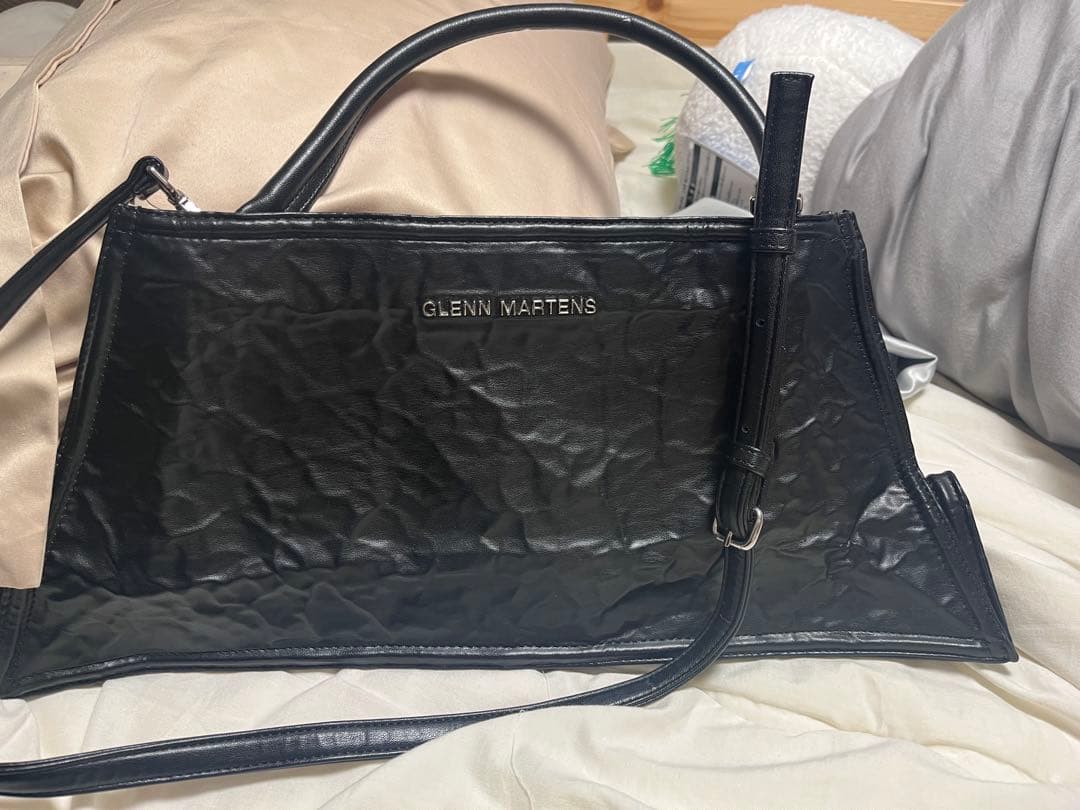 【】　GLENN MARTENSショルダーバッグ