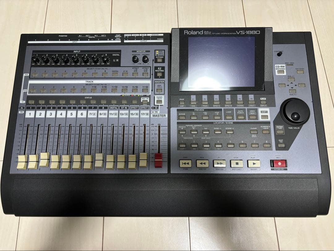 Roland VS-1880 マルチトラックレコーダー
