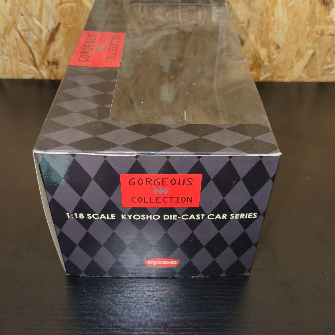 京商1/18スカイライン2000GT-R (KPGC110)レッド