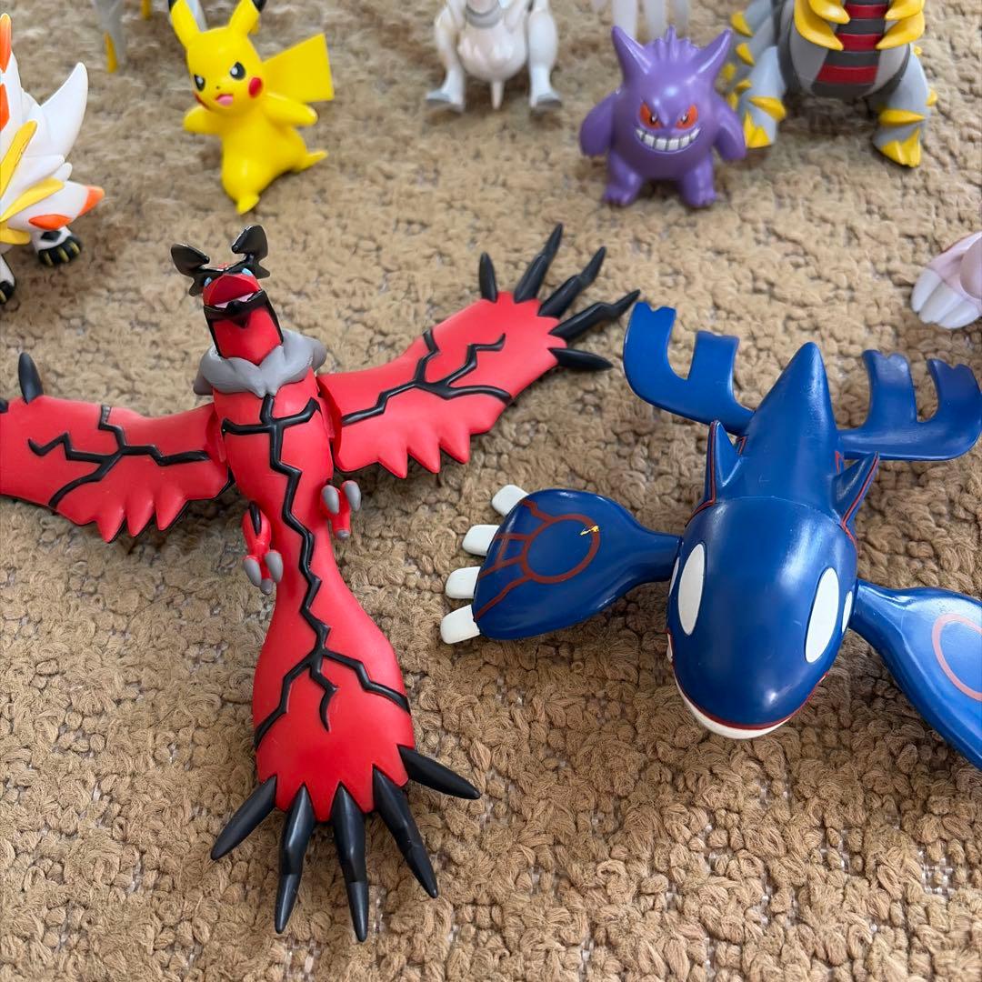 最終値下げ】モンコレ 伝説幻ポケモン 5体セット - メルカリ