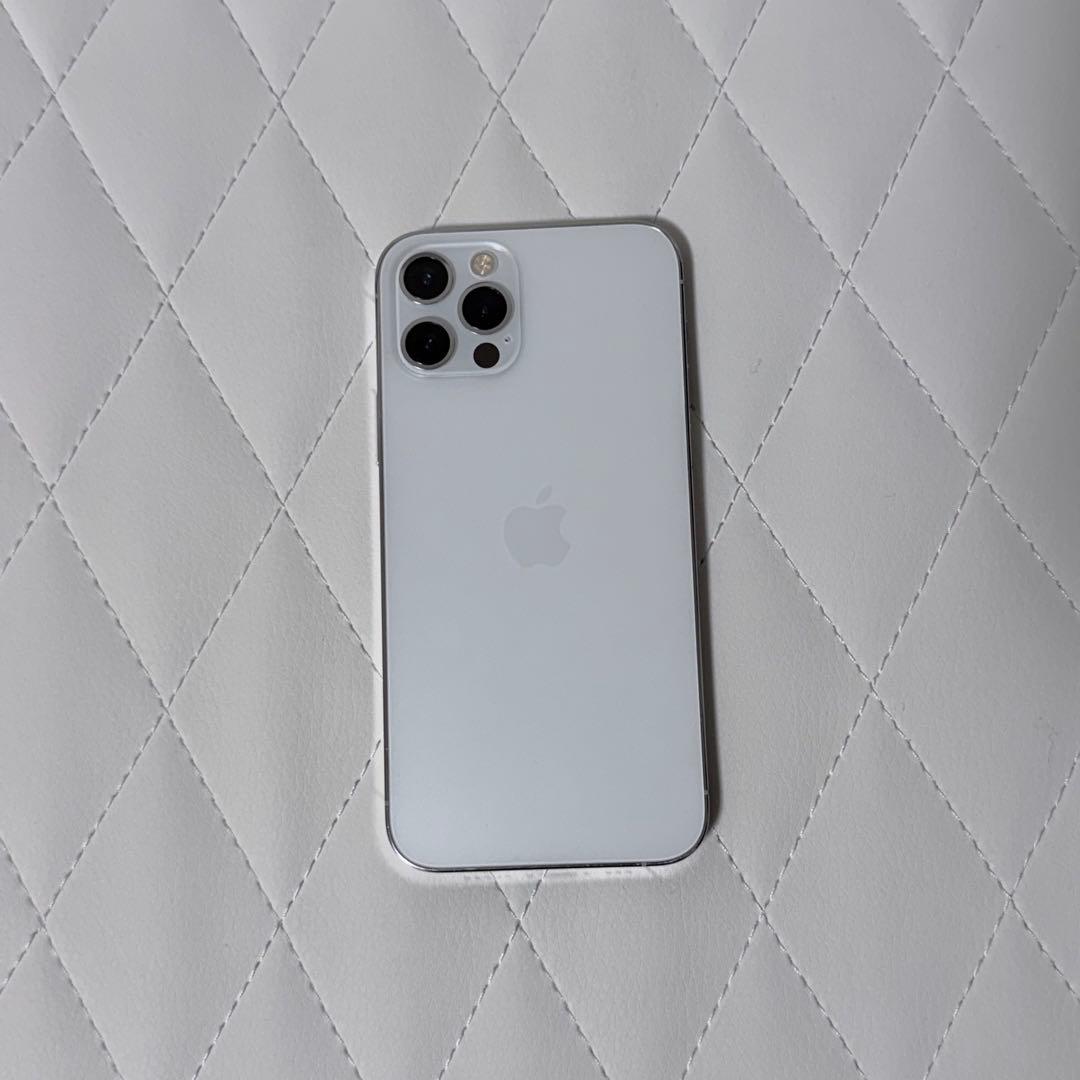 Apple iPhone 12 Pro シルバー 本体 256GB SIMフリー iPhone 12 pro シルバー 256GB SIMフリー