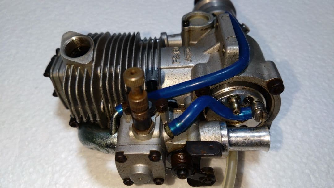 ラジコン飛行機用 4サイクルエンジン　ジャンク品