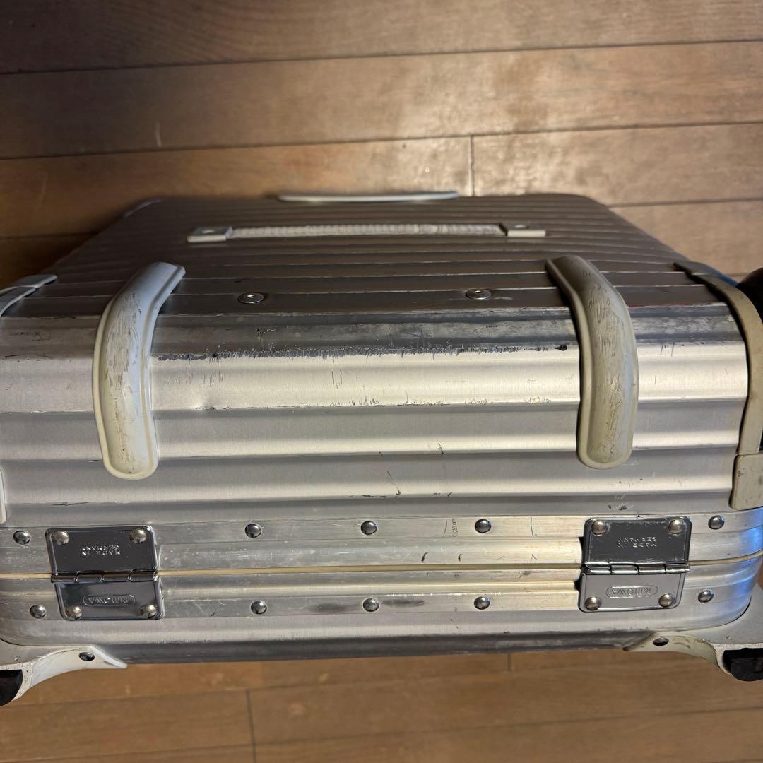 リモワ RIMOWAトパーズ・ビジネストローリー二輪・廃番品 リモワ