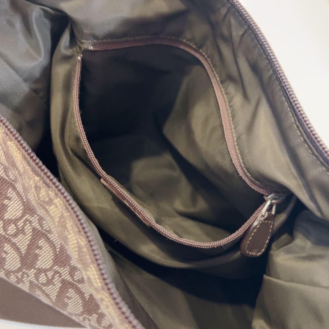 Dior ブラウンロゴショルダーバッグ