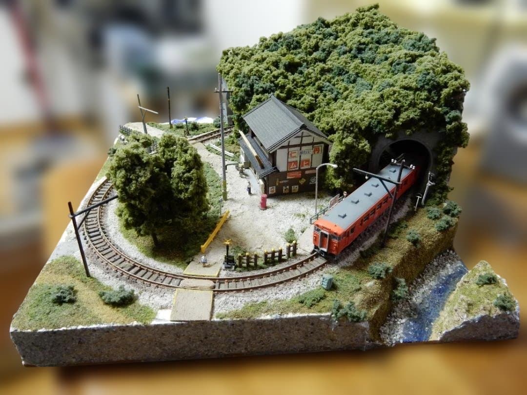 Nゲージミニジオラマ　田舎の駅前風景