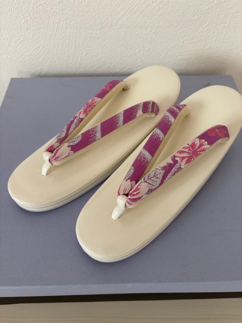 草履バッグセット（未使用に近い）　成人式　振袖　☆振袖ご購入者様割引有り❣️