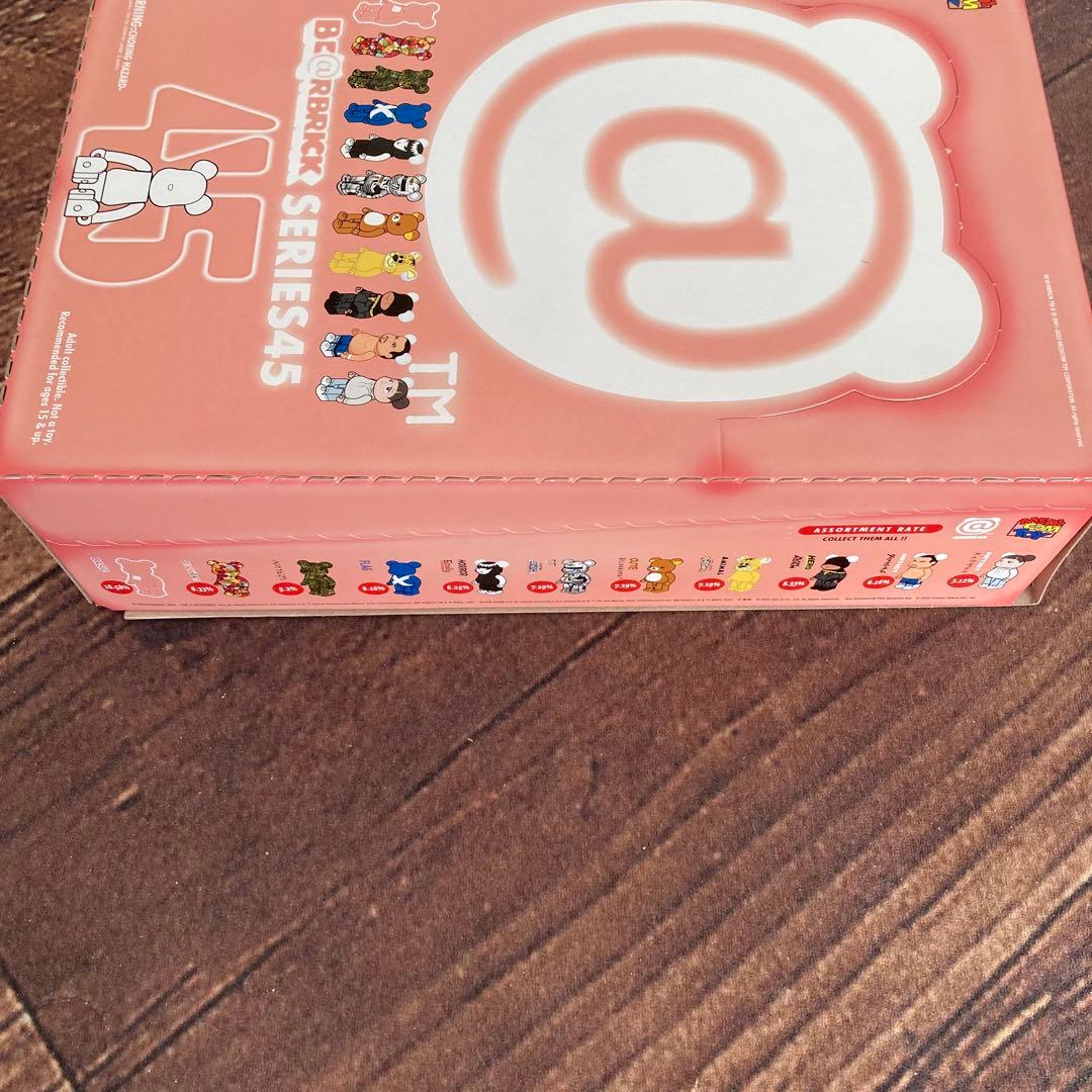【新品・未開封】ベアブリック BE@RBRICK SERIES 45 BOX