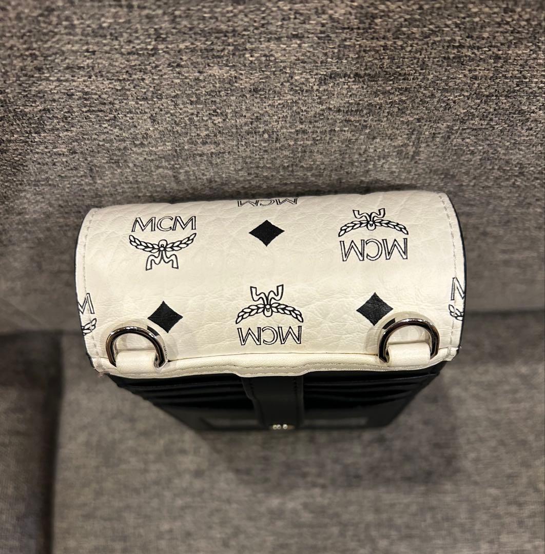 【美品】MCM エムシーエム ヴィセトス柄　マルチショルダーバッグ