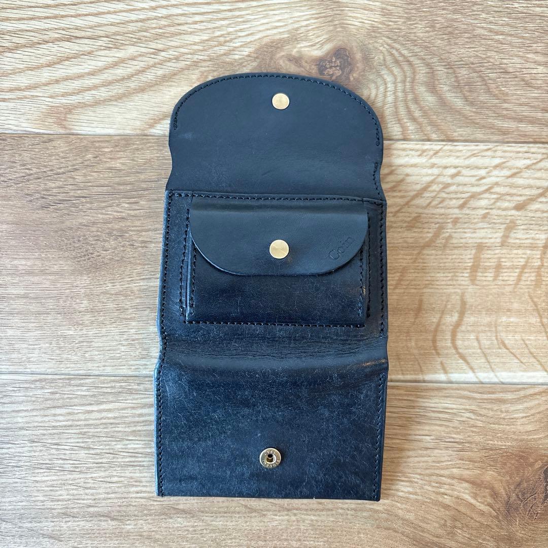 Iru ブラック レザー ミニ財布