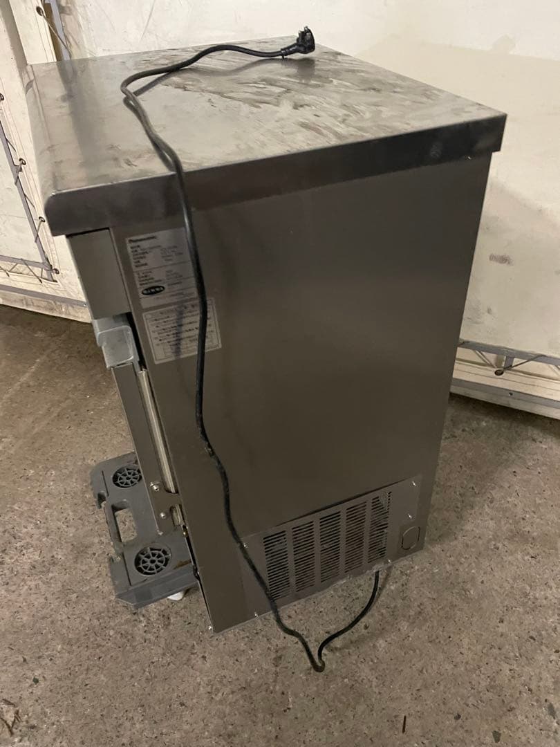 ジャンク品　パナソニック製氷機SIM-S6500B