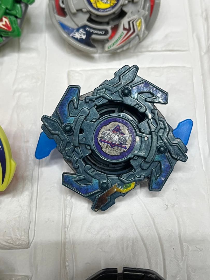 当時物　ベイブレード　9個まとめ売り　おもちゃ　ゲーム　　子供　懐かしい