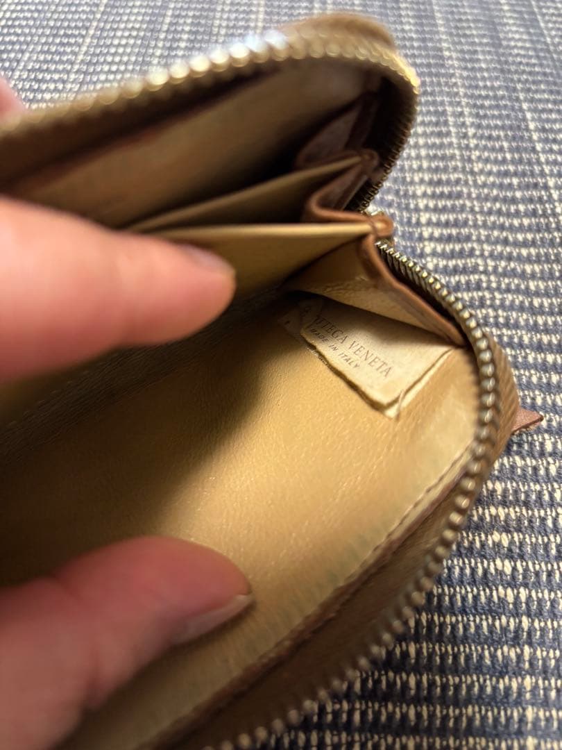 ボッテガヴェネタ　イントレチャートケース