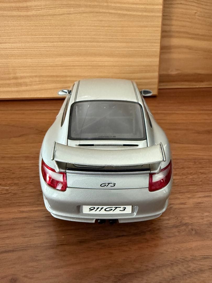 オートアート製1/18スケール ポルシェ 911（997）GT3