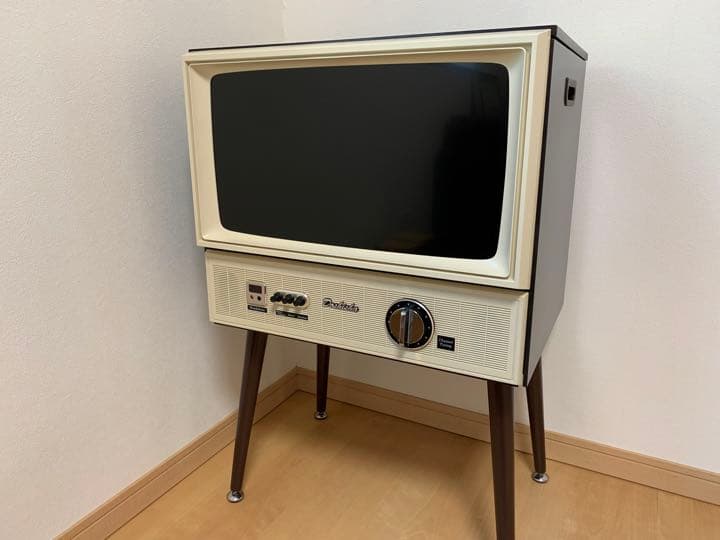 ドウシシャ 安い レトロ液晶テレビ VT203-BR ドウシシャ レトロ風