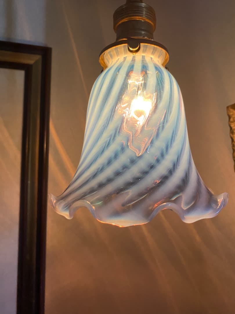 Fenton フェントン ブルーオパールセント シェード ペンダント灯具付き