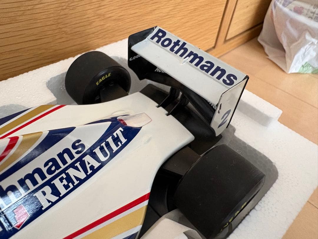 1/18 Williams FW16 Renault F-1 ロスマンズ仕様
