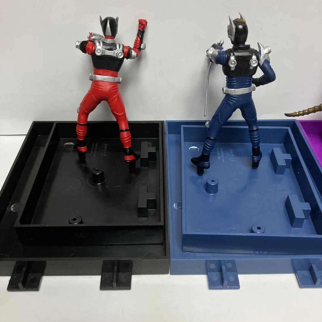 激レア☆仮面ライダー龍騎☆俳優写真パネル&フィギュア　４種セット　非売品