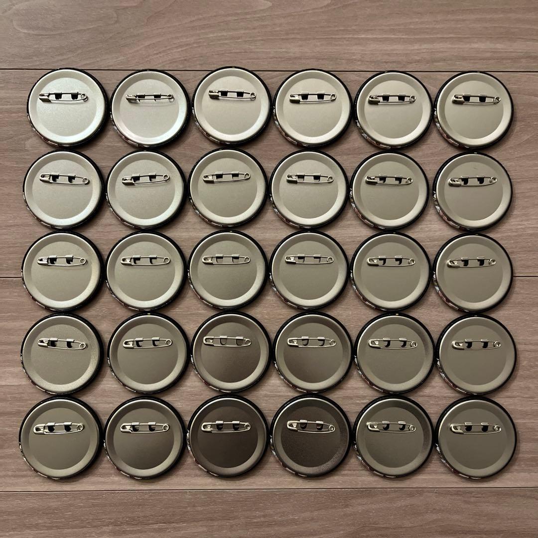 ツイステ エース 寮服 カプ缶 30点 缶バッジ ハーツラビュル寮