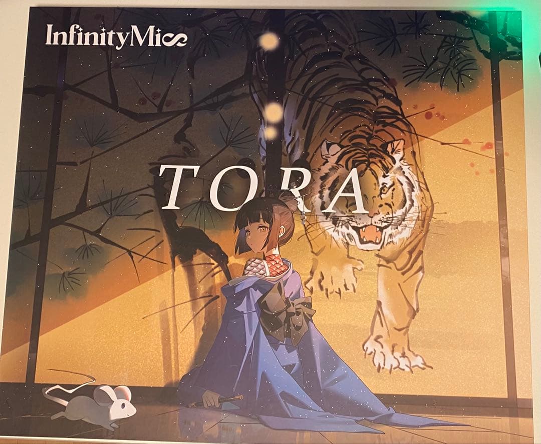 infinitymice tora ガラスマウスパッド