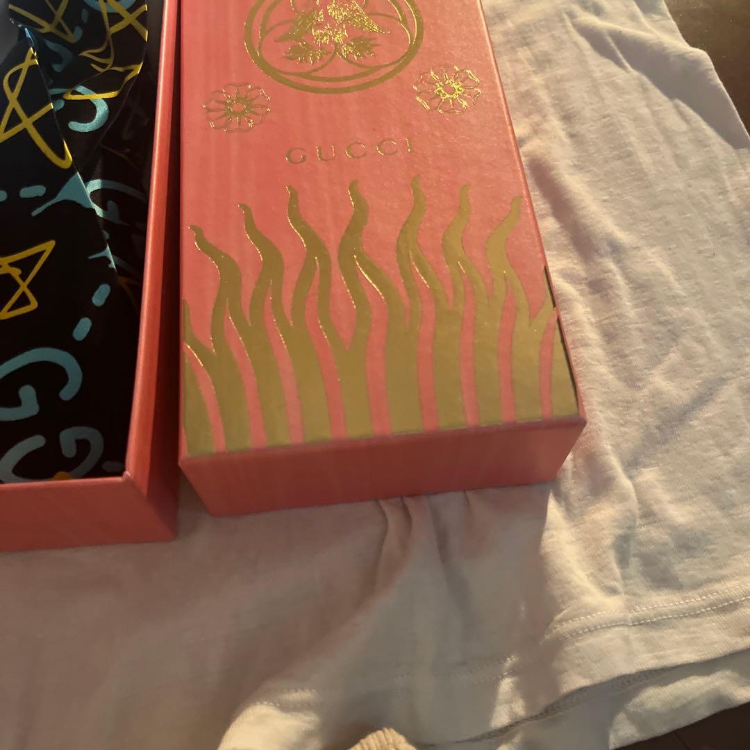 GUCCI 幾何学模様 ヘアバンド