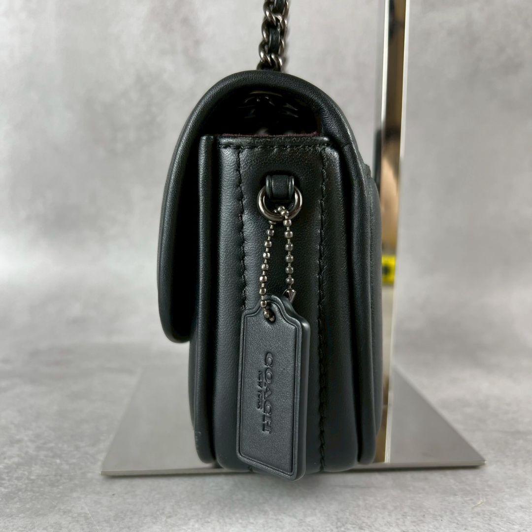 コーチ　ブラック キルティング ショルダーバッグ チェーンショルダー