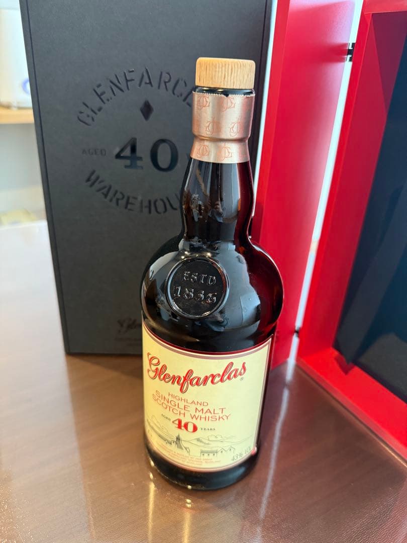 Glenfarclas 40年 シングルモルトウイスキー⭐︎空瓶&木箱&外箱付き