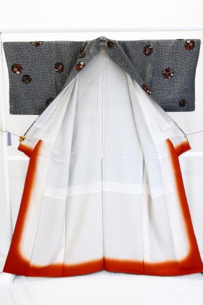 未使用品 小紋 総絞り 黒 吉祥文様 身丈161.5cm 裄丈65cm 袷 - メルカリ