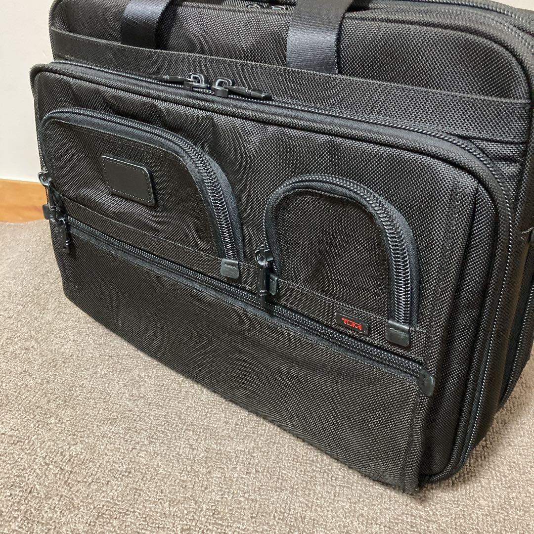 TUMI 26127DH 2輪キャリーバッグ トロリー ショップ