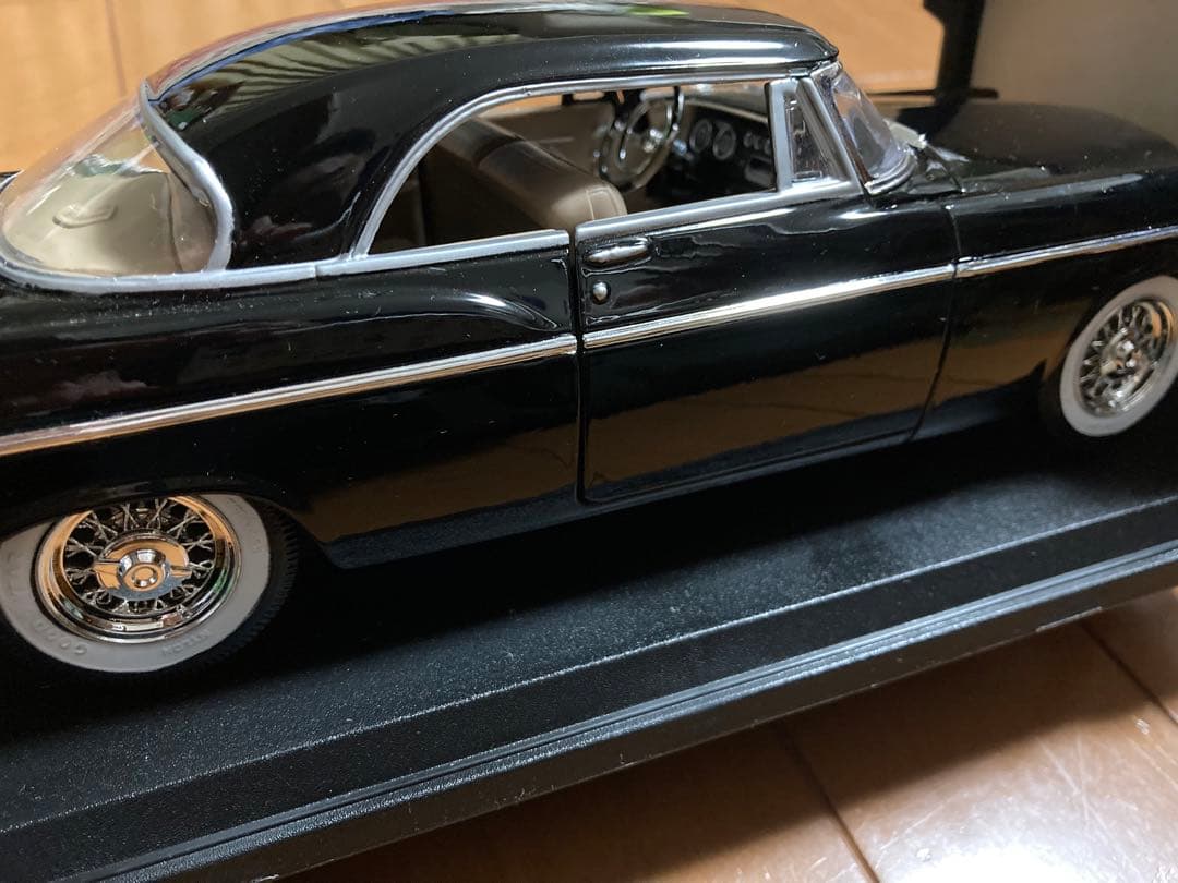 Maisto Chrysler 300B (1956) ミニカー