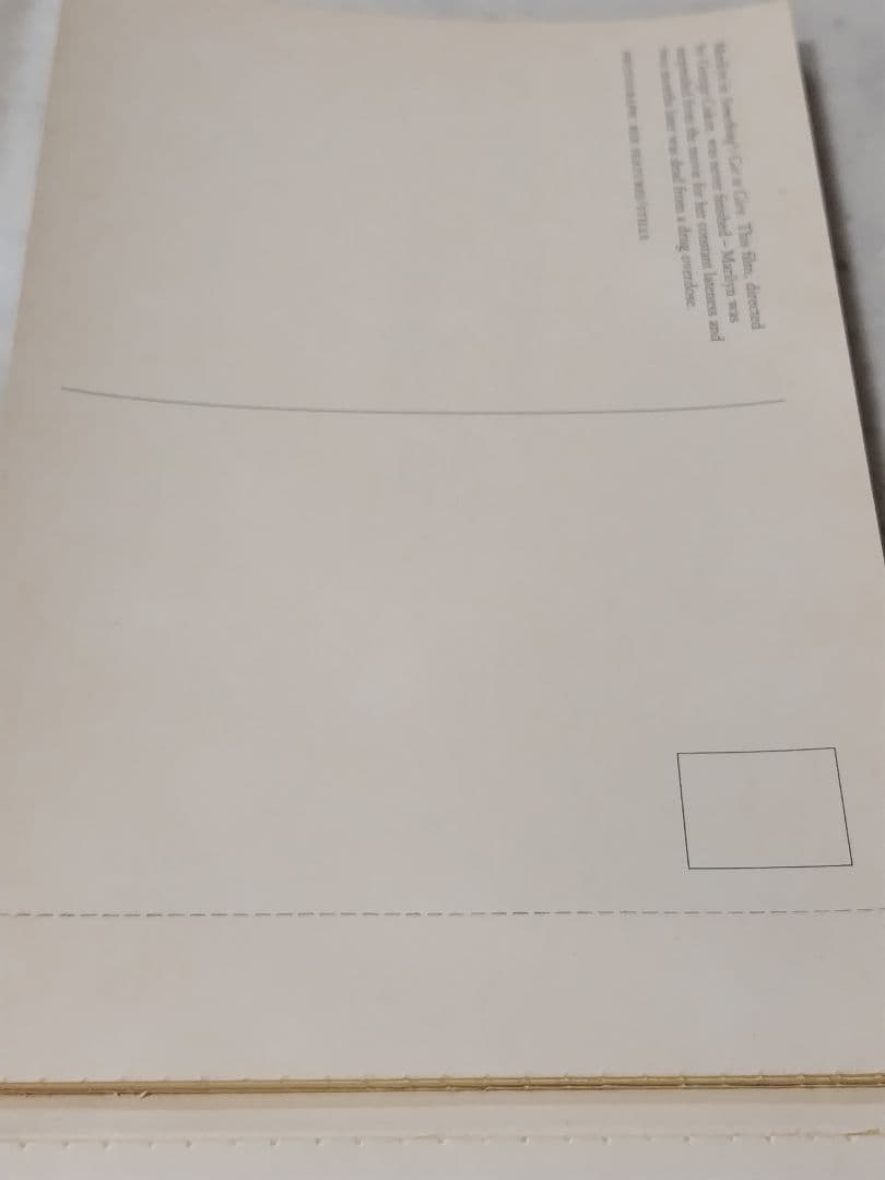 マリリン・モンロー メダルとポストカードセット - メルカリ