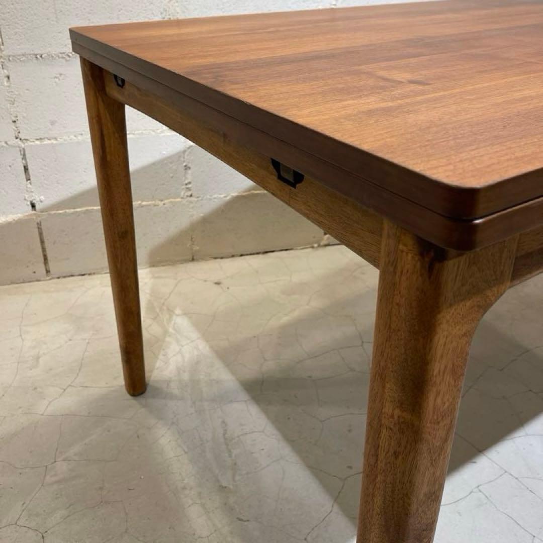 ウニコ　トリト　エクステンションテーブル　ウォールナット色　オーク材　伸長式