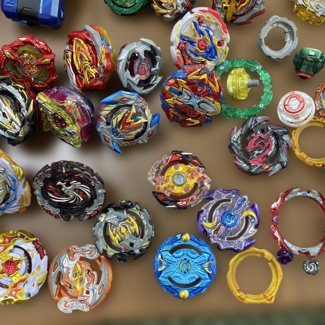 ベイブレード スタジアムセット まとめ売り（多色、付属品付き