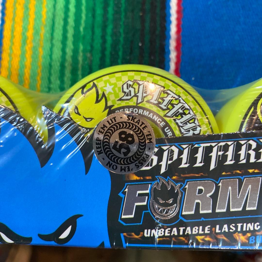 スケートボード SPITFIRE FORMULA FOUR Conical Full 58mm