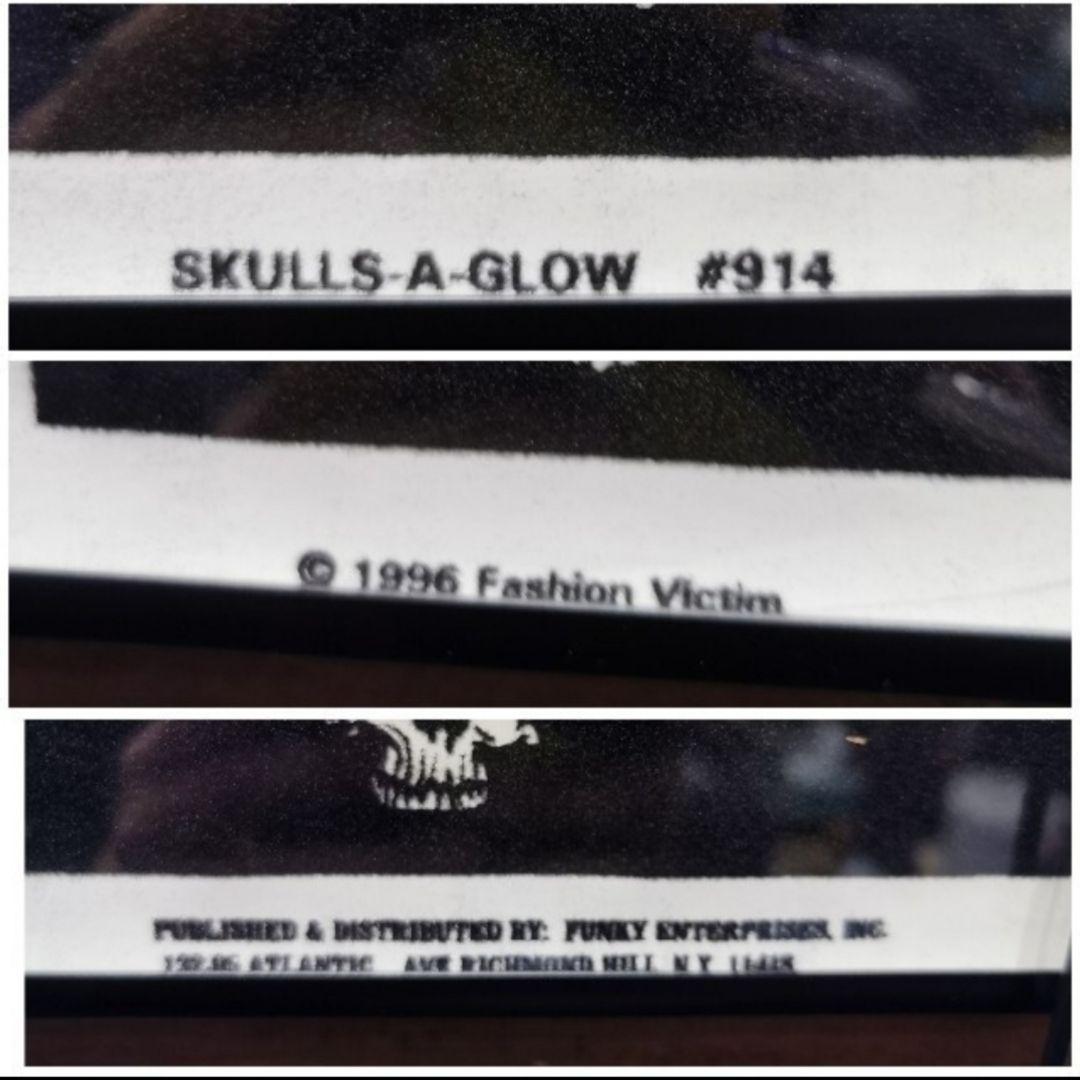 90s ヴィンテージ　ブラックライトポスター　スカル　グロウ