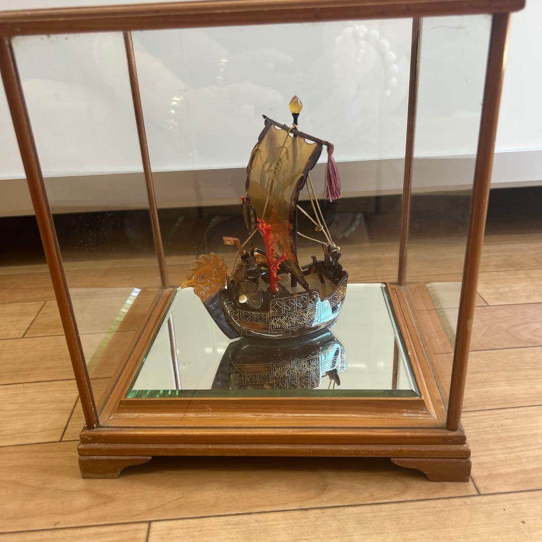 BK194本鼈甲 「 鳳凰宝船 」 寶船べっ甲置物床飾珊瑚細工台付