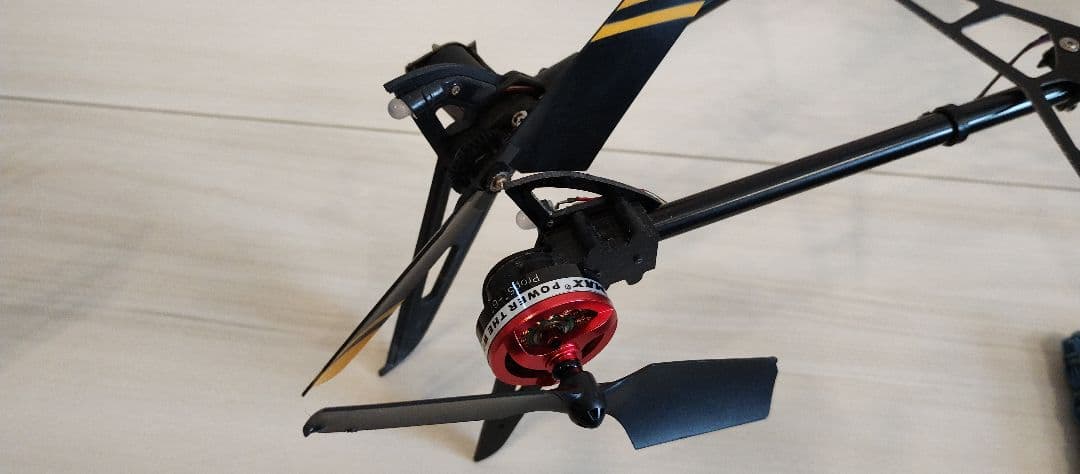 【ジャンク】ワルケラ G400 GPS 電動ラジコンヘリコプター 2機セット