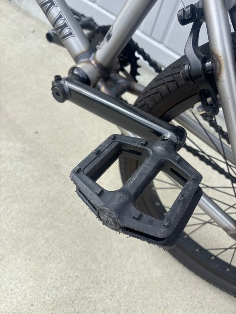 hikari※引き取り限定！BMX ダーカスワンRAW