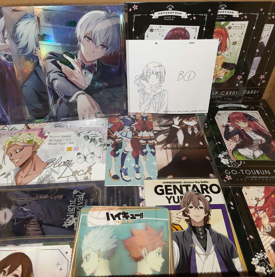 アニメグッズ 紙類・薄物 大量 まとめ売り 1000点 - メルカリ