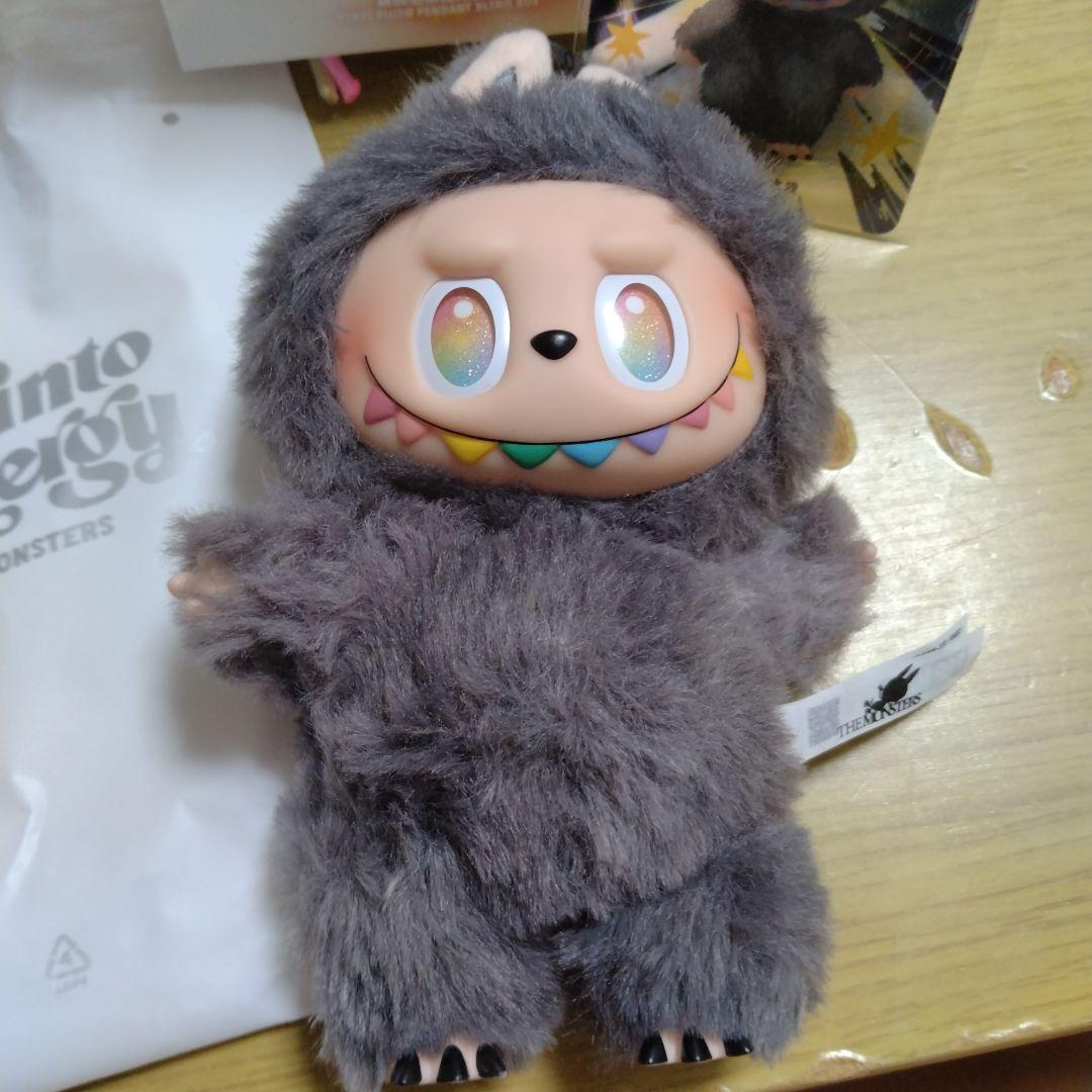 10/6限り値下げ中　pop mart ラブブ