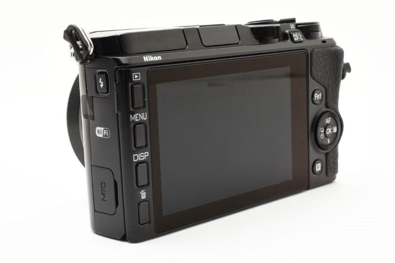 デジタルカメラ Nikon 1 V3, NIKKOR 10-30mm F/3.5-5.6 VR