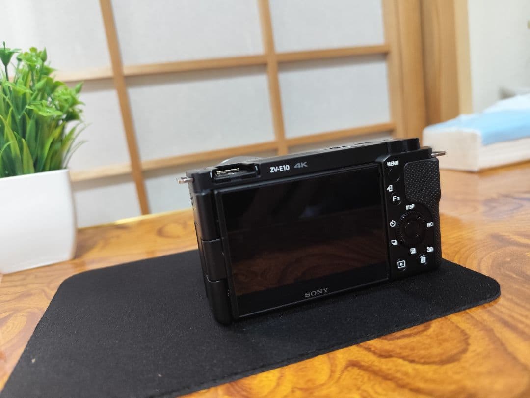 デジタルカメラ SONY ZV-E10 + SONY E18-55mm F3.5-5.6 OSS