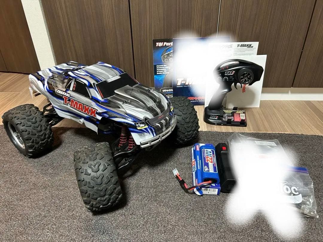 動作確認済み✨　トラクサス　t-maxx 3.3　エンジン　ニトロ